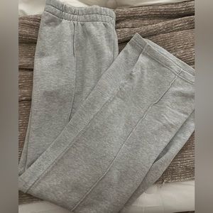 BRAND NEW AERIE SWEATS